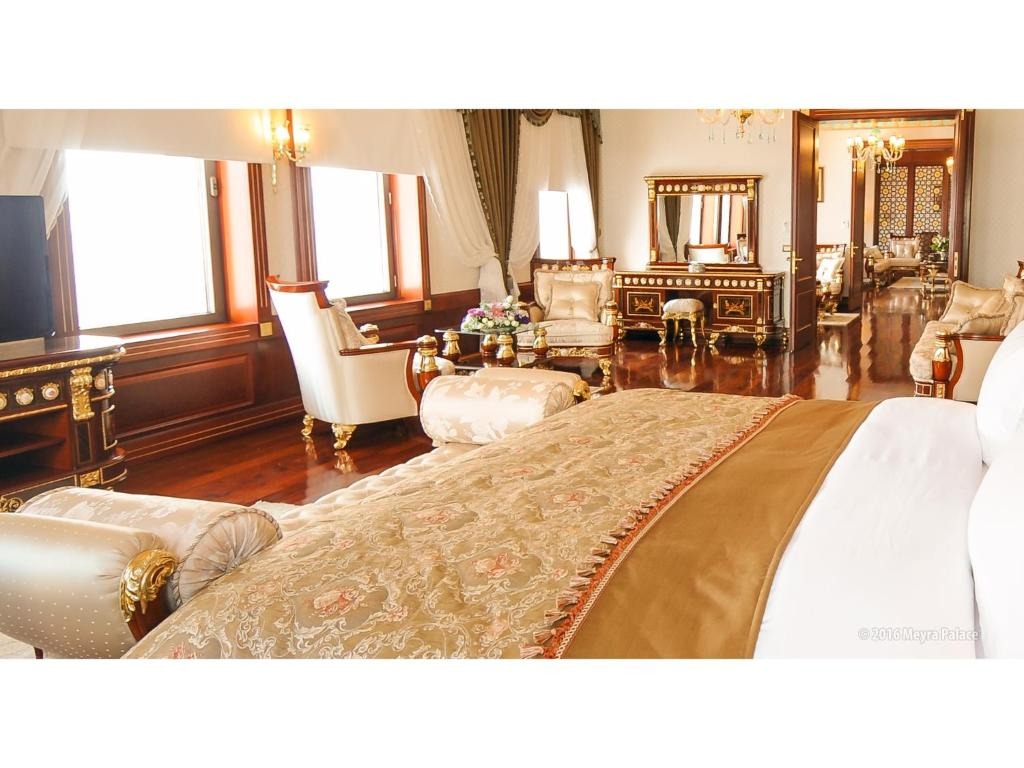 هتل میرا پالاس